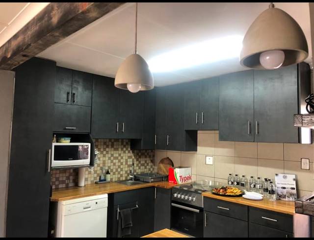 4 BEDROOM HOUSE FOR SALE IN KLOPPERPARK